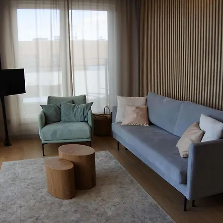 公寓 In Mit Terrasse By Interhome *